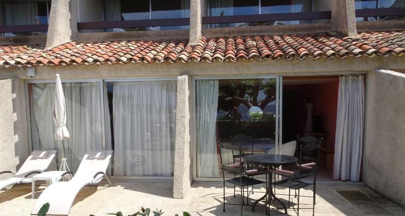 83 Hotel Le Lavandou Kültér fotó