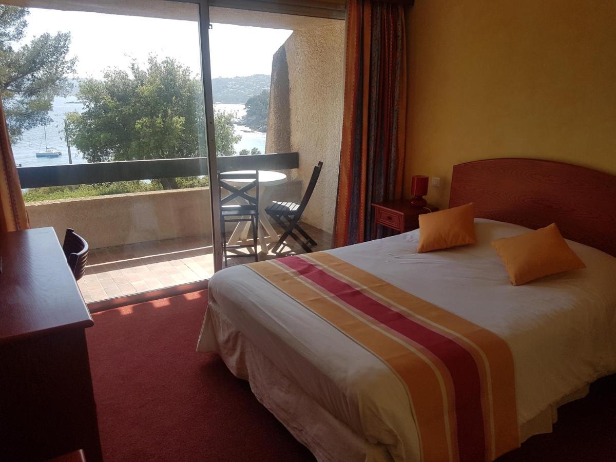 83 Hotel Le Lavandou Kültér fotó