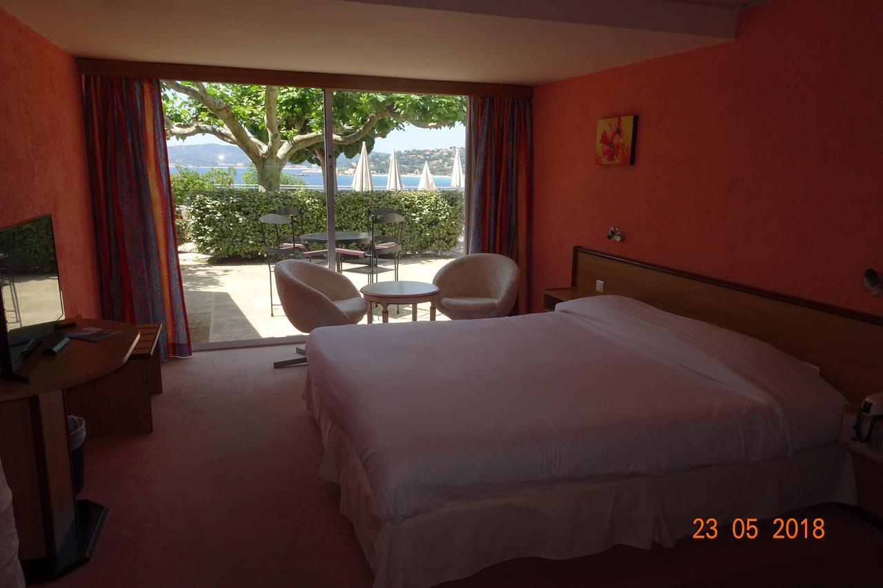 83 Hotel Le Lavandou Kültér fotó
